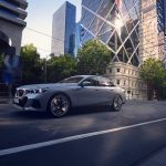 Volle Fahrt hinaus – Der neue BMW 5er – Auch in der vollelektrischen Variante!
