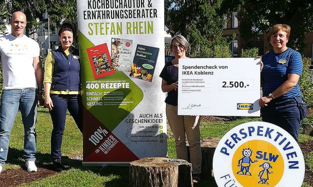 Bei IKEA Koblenz fanden Kochkurse mit Kochbuchautor Stefan Rhein statt – Honorar wurde für einen guten Zweck gespendet