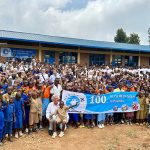 100 Schulen von FLY & HELP für Ruanda