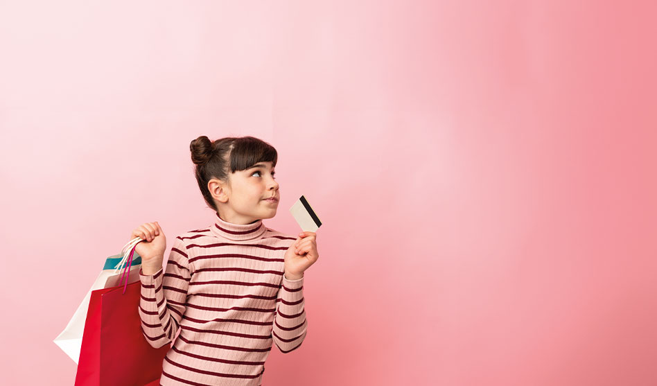 Taschengeld 2.0 – Ab wann macht eine eigene Debitkarte für Kinder Sinn?
