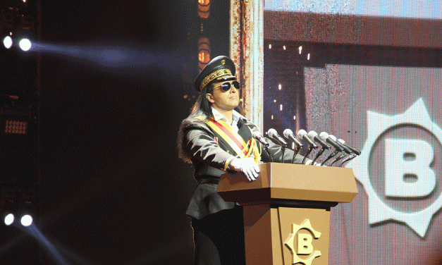 Fulminanter Abend in Koblenz: Bülent Ceylan begeistert mit „Diktatürk“