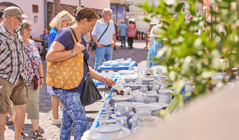 EUROPÄISCHER KERAMIKMARKT IN HÖHR-GRENZHAUSEN