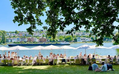 Dîner en blanc –  Kult-Picknick in Weiß mit Livemusik